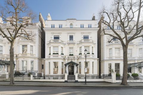 49 Holland Park, London, London W11