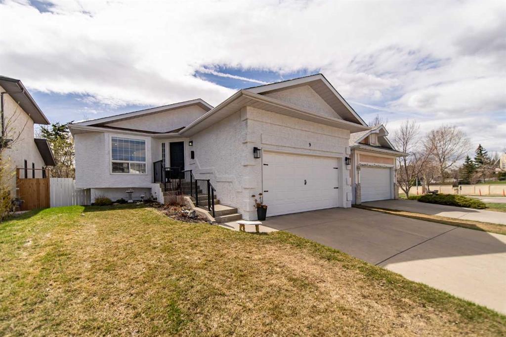 9 Scripps Landing NW, Calgary, AB, T3L1V9