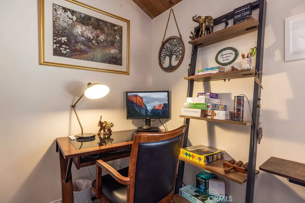 Additional image 46 of 212 Moreno Ave, Sugarloaf, CA 92386