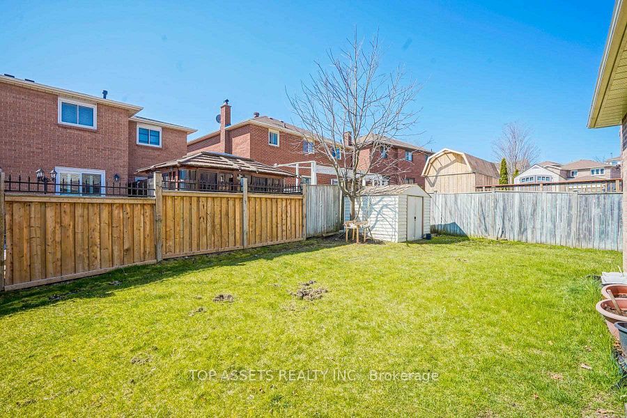 Additional image 4 of 1603 Mcbrady Crescent, Pickering, ON, L1X 2B6