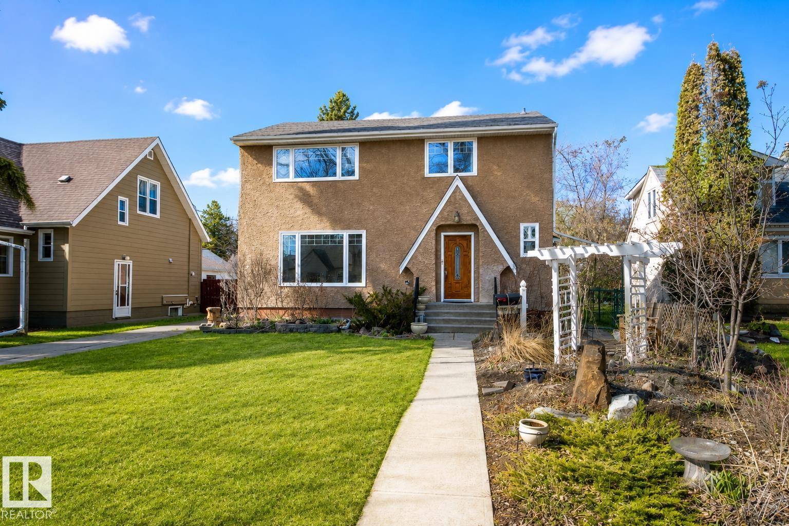 11516 72 Avenue NW, Edmonton, AB, T6G0B8