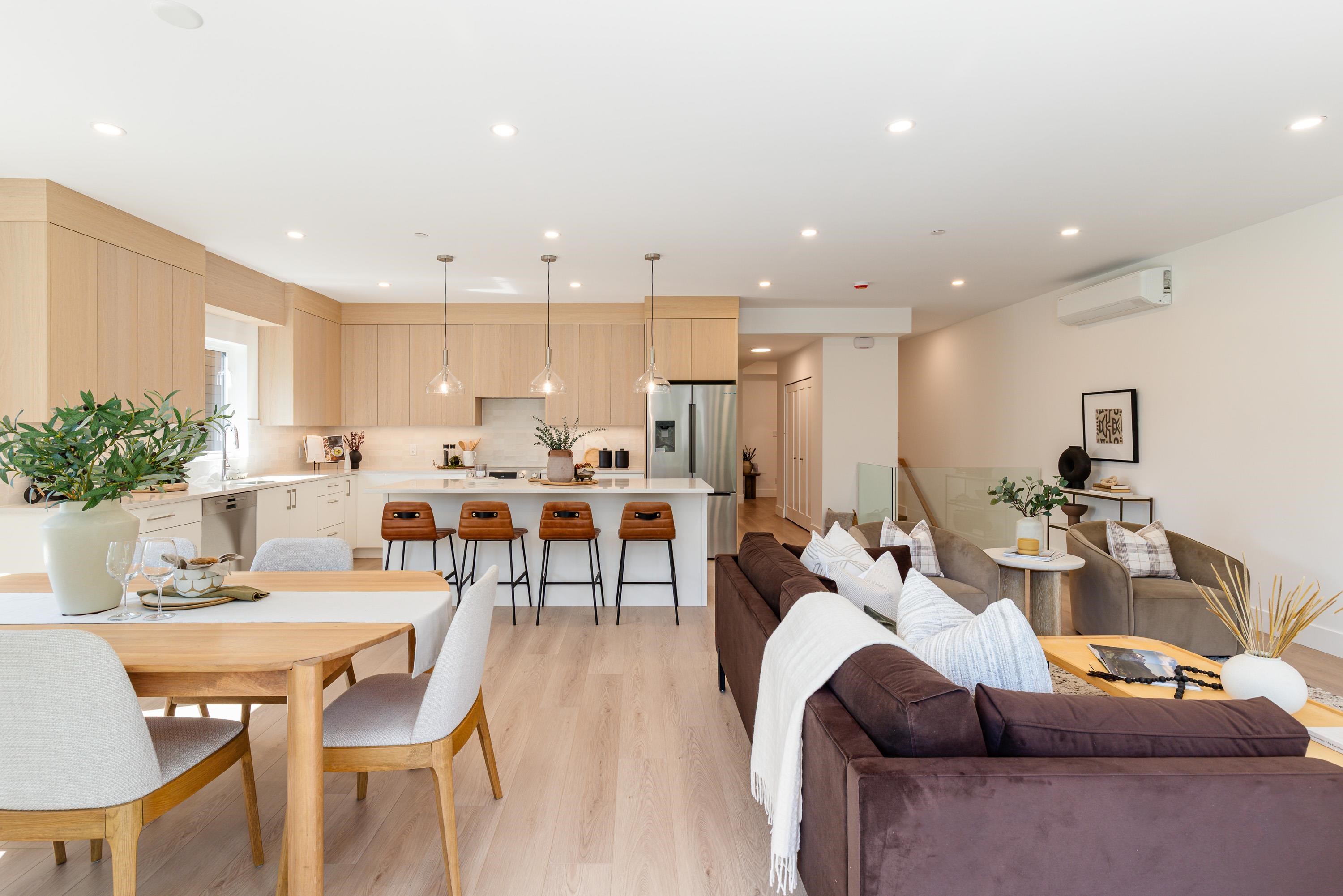 Additional image 3 of 4-2098 Crumpit Woods Drive, Squamish, BC, V8B 0T6