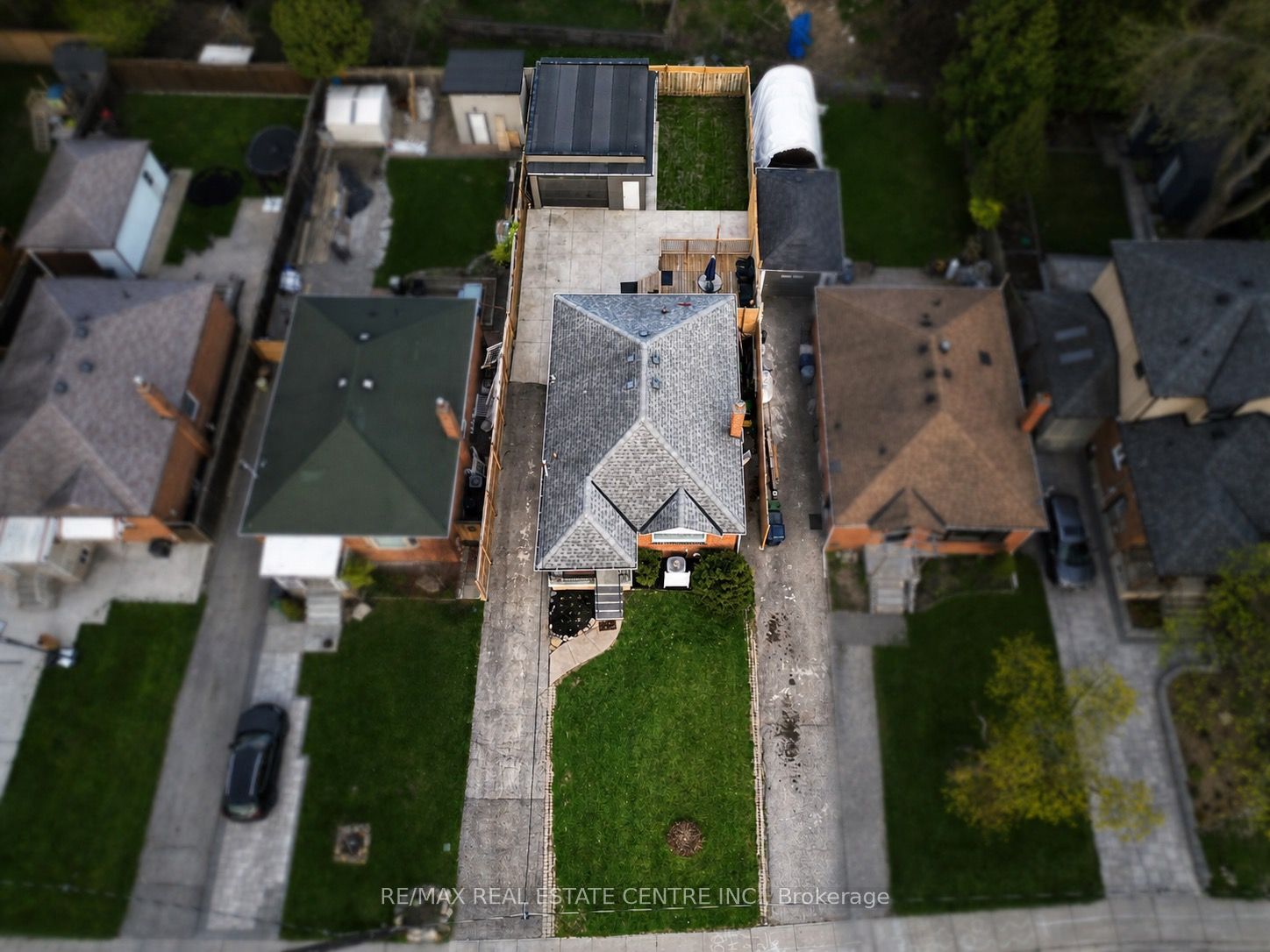 75 Cynthia Road, Toronto, ON, M6N 2P8