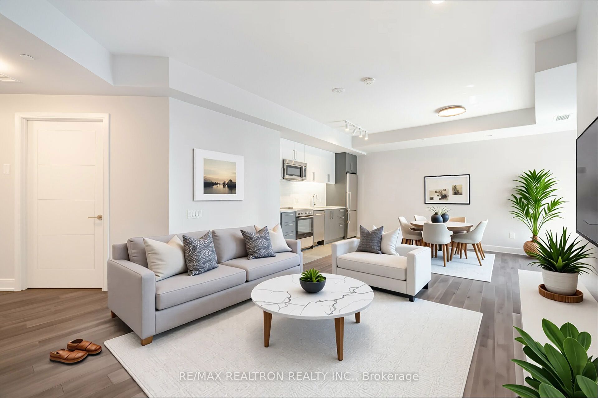 1201-2525 Bathurst Street, Toronto, ON, M6B 2Y9