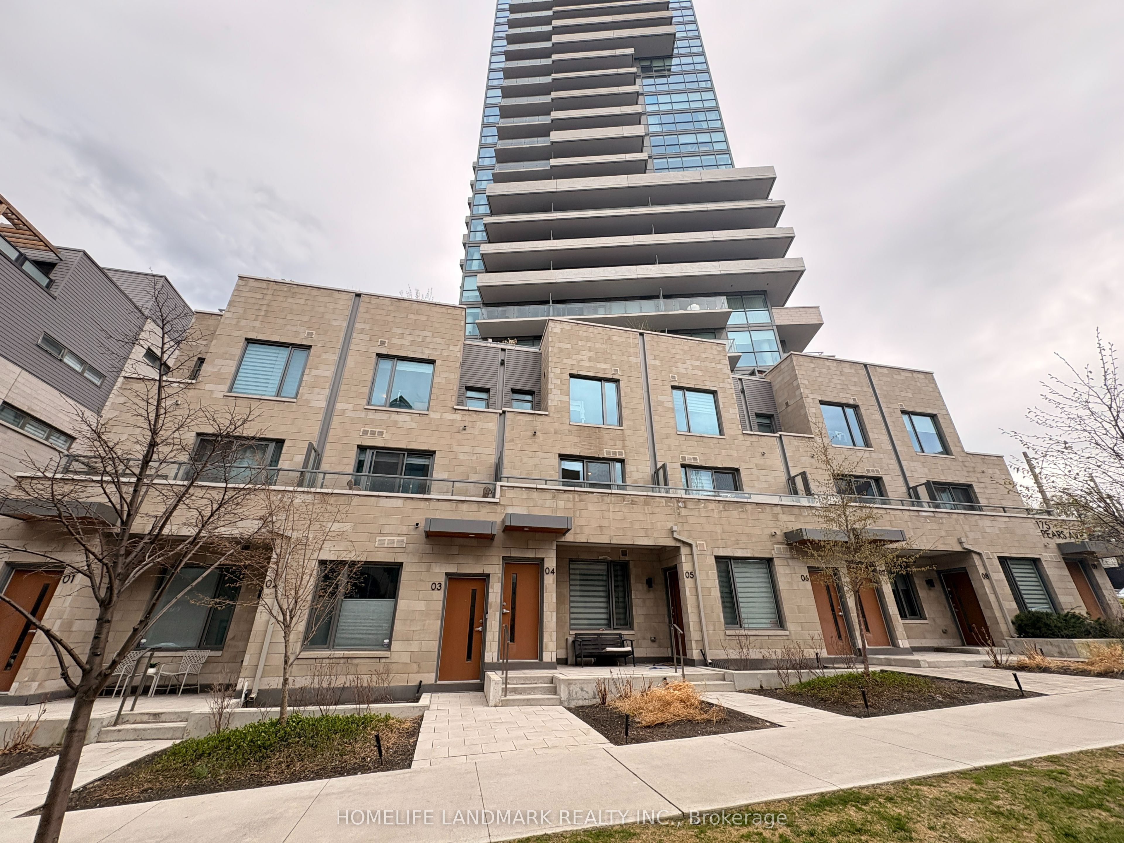 TH4-175 Pears Avenue, Toronto, ON, M5R 0C2