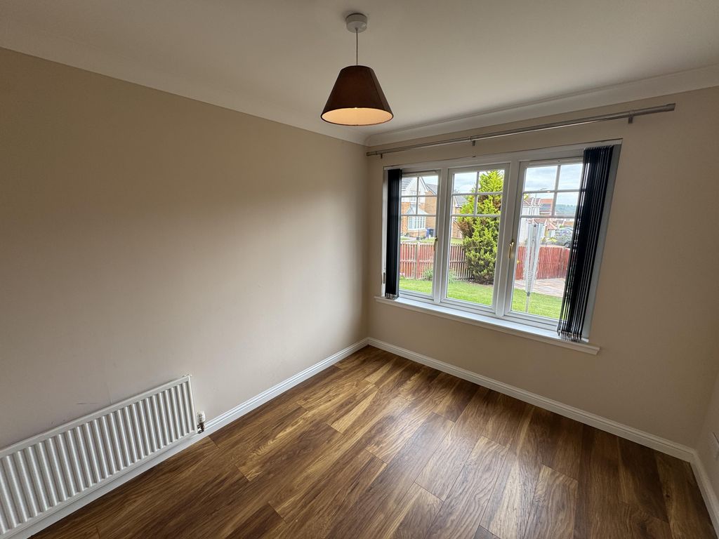 Additional image 7 of 4 bed detached house to rent52 St. Martin Crescent, Dundee DD3