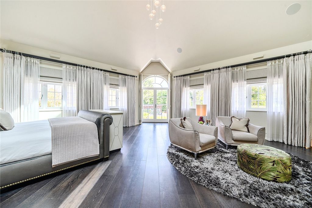 Additional image 5 of 6 bed detached house for salePriory Drive, Stanmore HA7