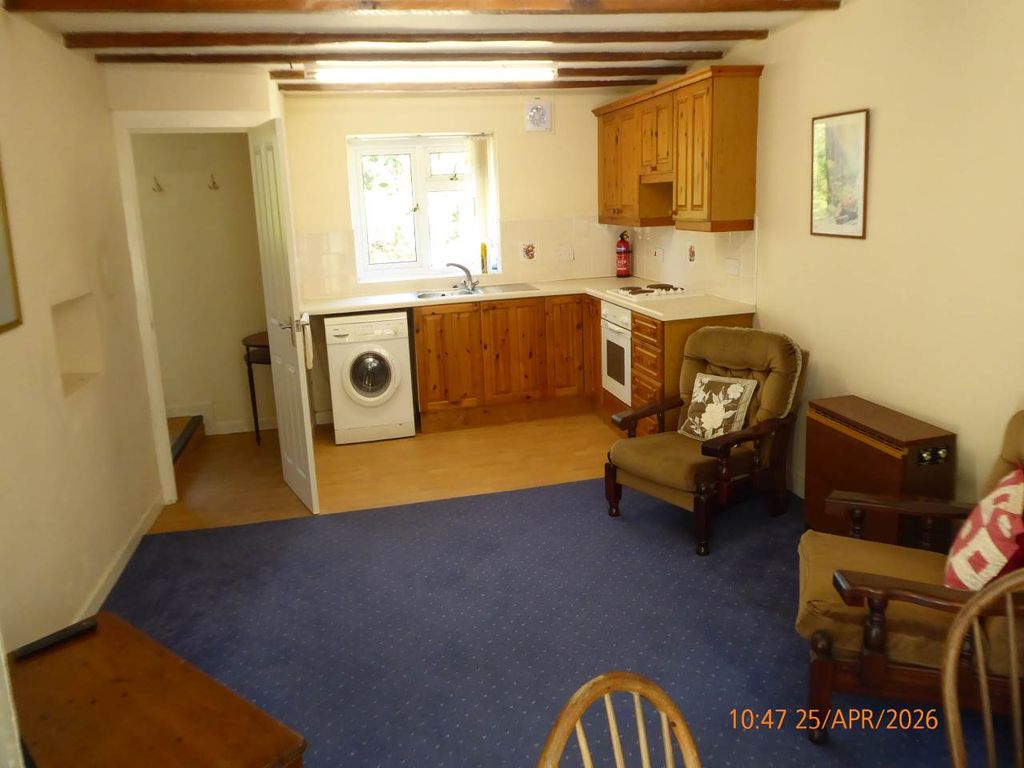 Additional image 3 of 2 bed flat to rentSt Clears, Carmarthen SA33