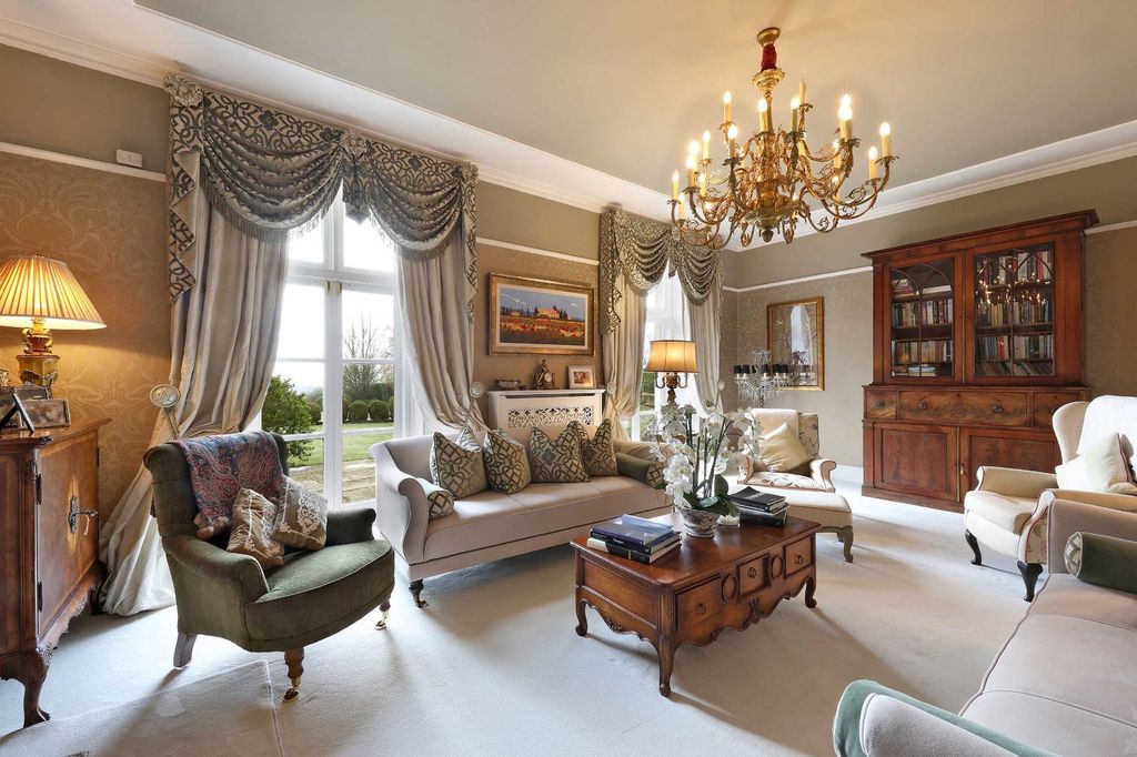 Additional image 6 of 6 bed detached house to rentChurch Road, Penn, High Wycombe HP10
