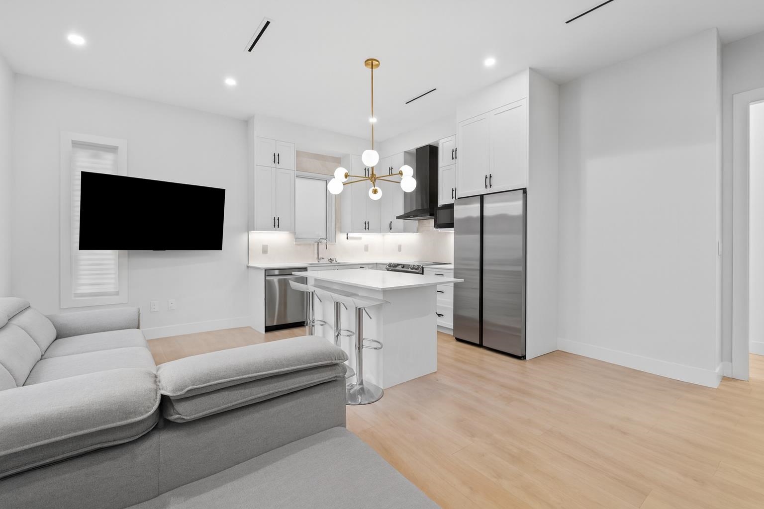 Additional image 3 of 5499 Manor Street, Burnaby, BC, V5G 1B6