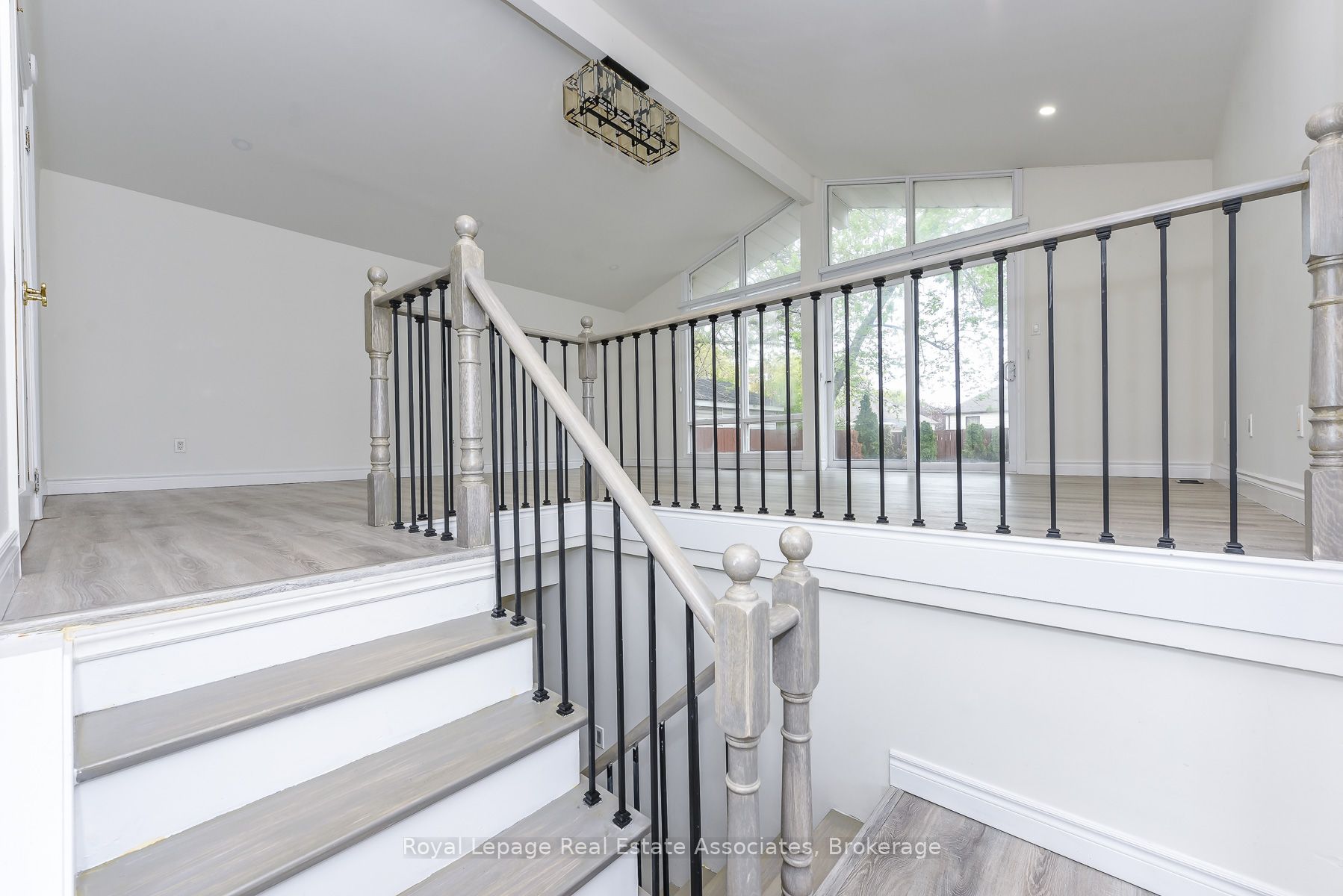 Additional image 5 of 665 Kipling Avenue, Toronto, ON, M8Z 5G2