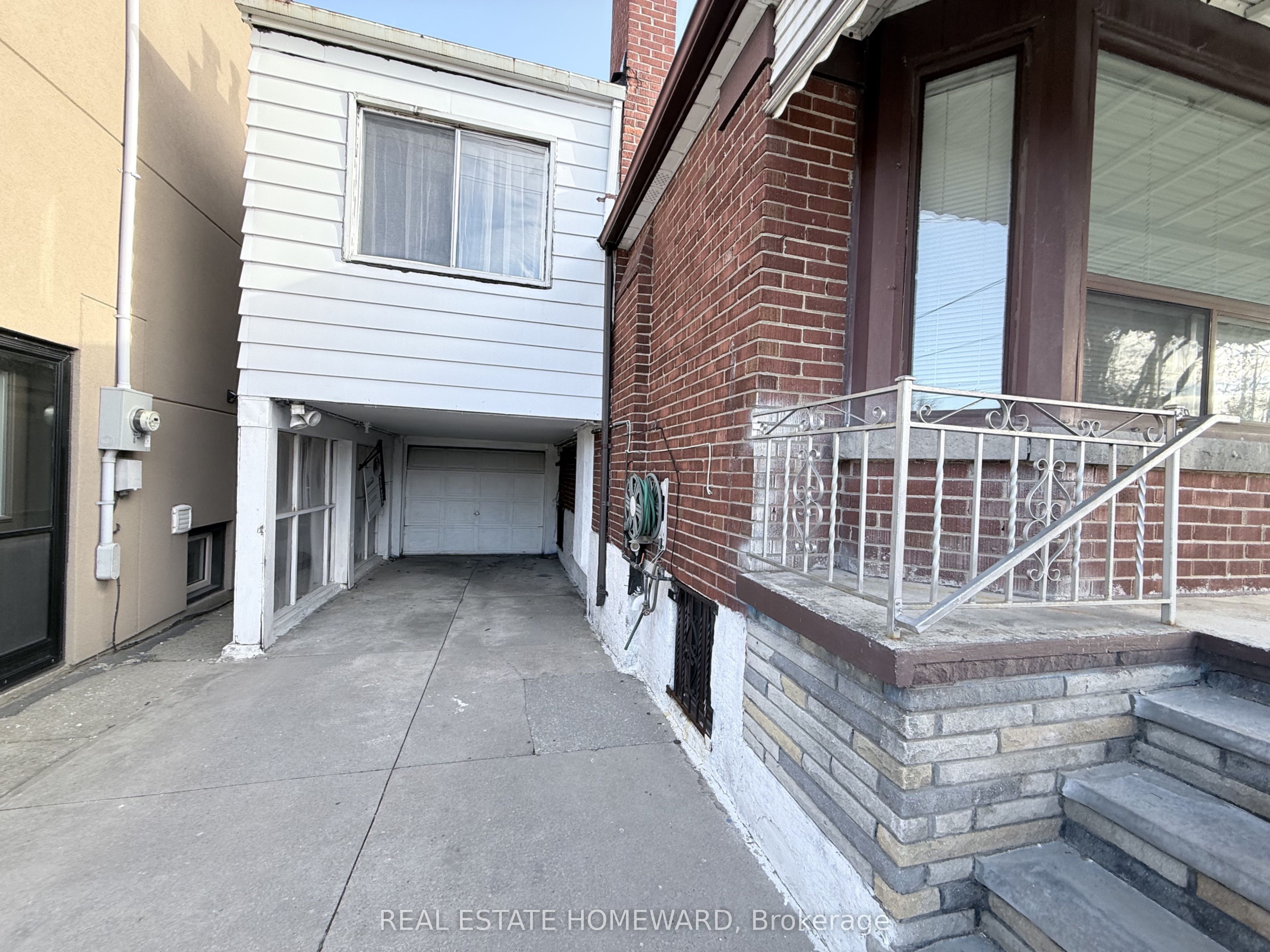 Additional image 2 of 63 O'connor Drive, Toronto, ON, M4K 2K3