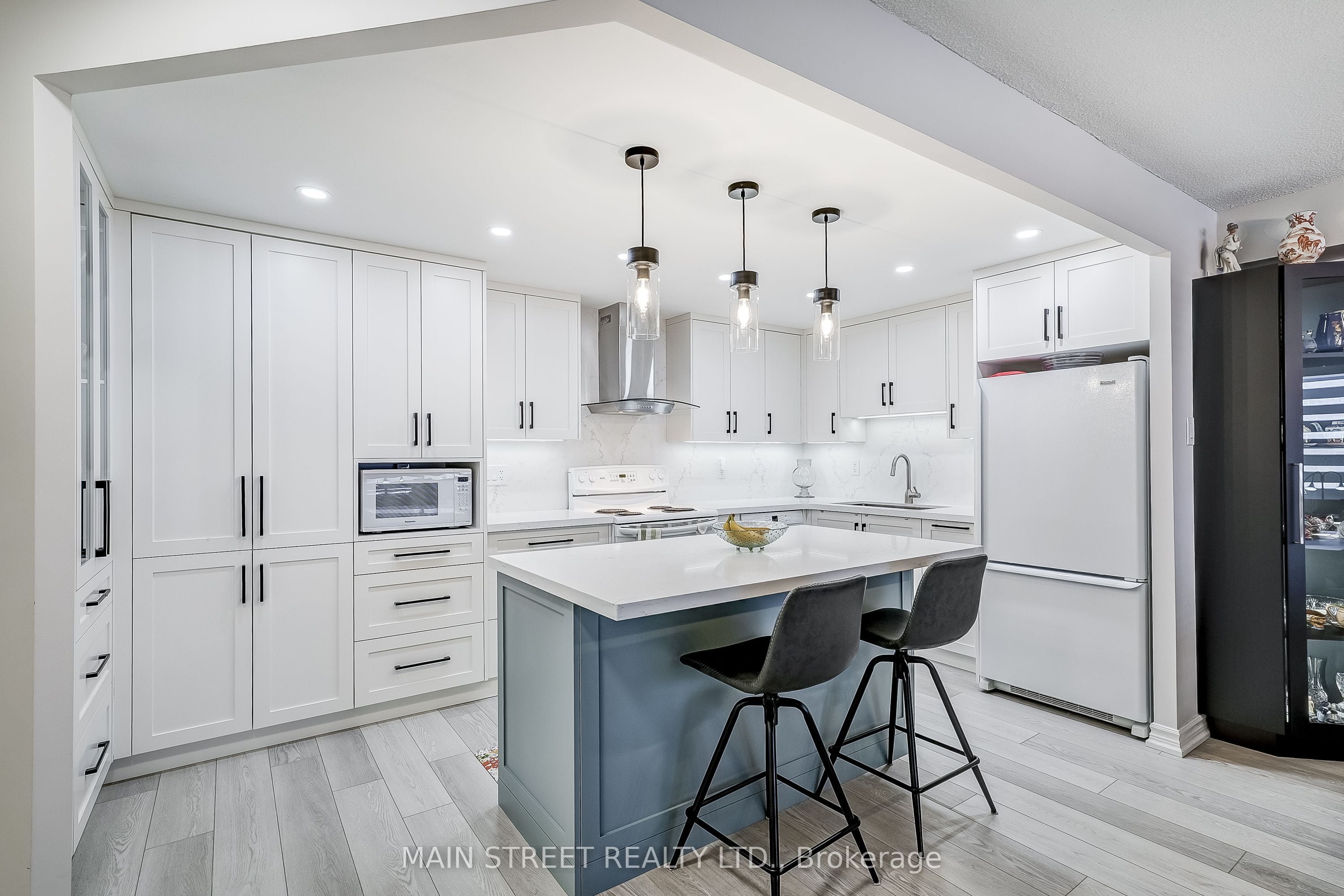 Additional image 5 of 506-250 Davis Drive, Newmarket, ON, L3Y 7T7