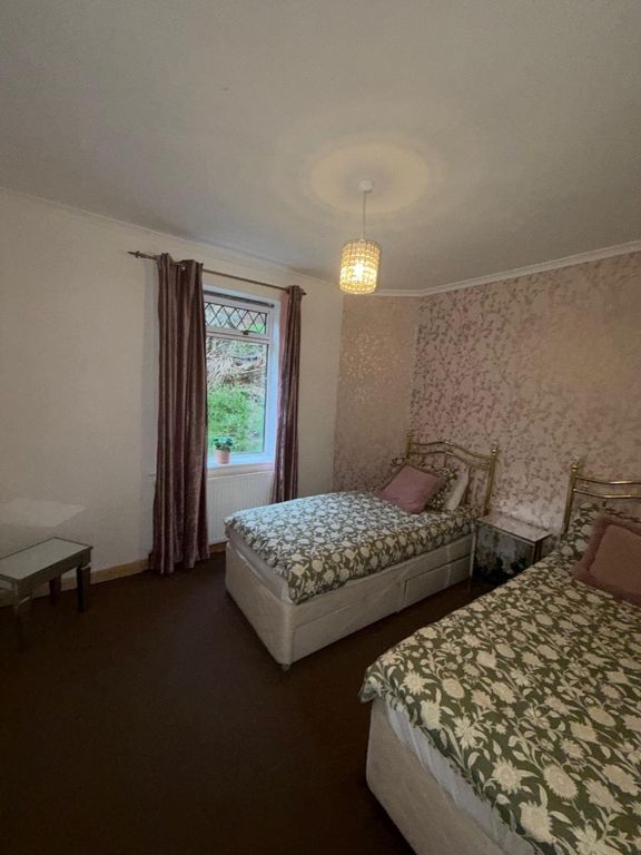 Additional image 4 of 2 bed flat to rentMackie Avenue, Port Glasgow PA14