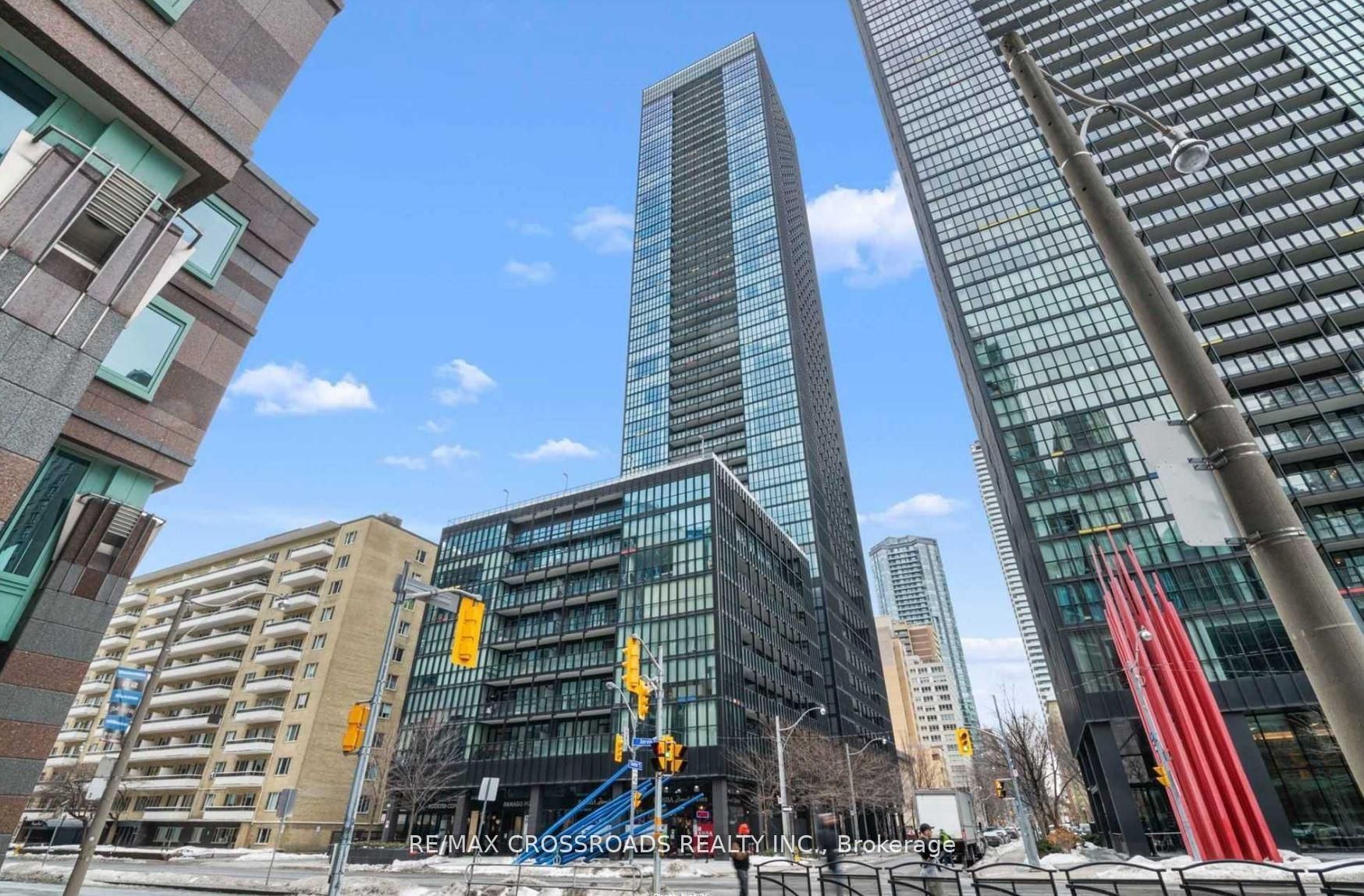 3206-101 Charles Street E, Toronto, ON, M4Y 0A9