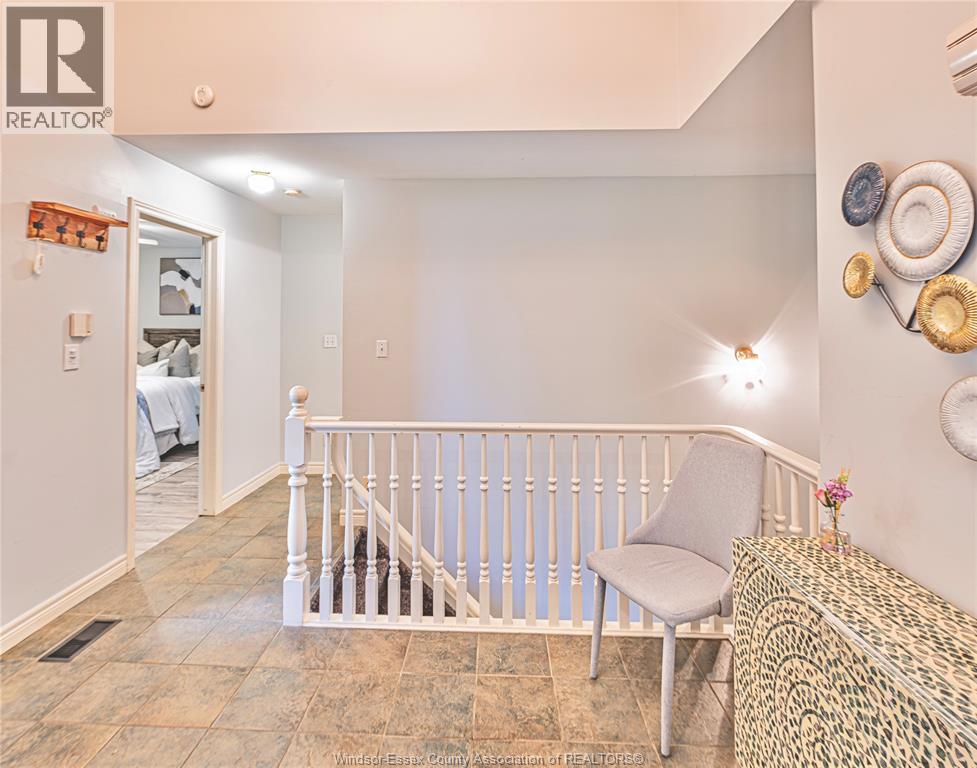 1257 Imperial , Windsor, ON, N9G2T5 photo 5