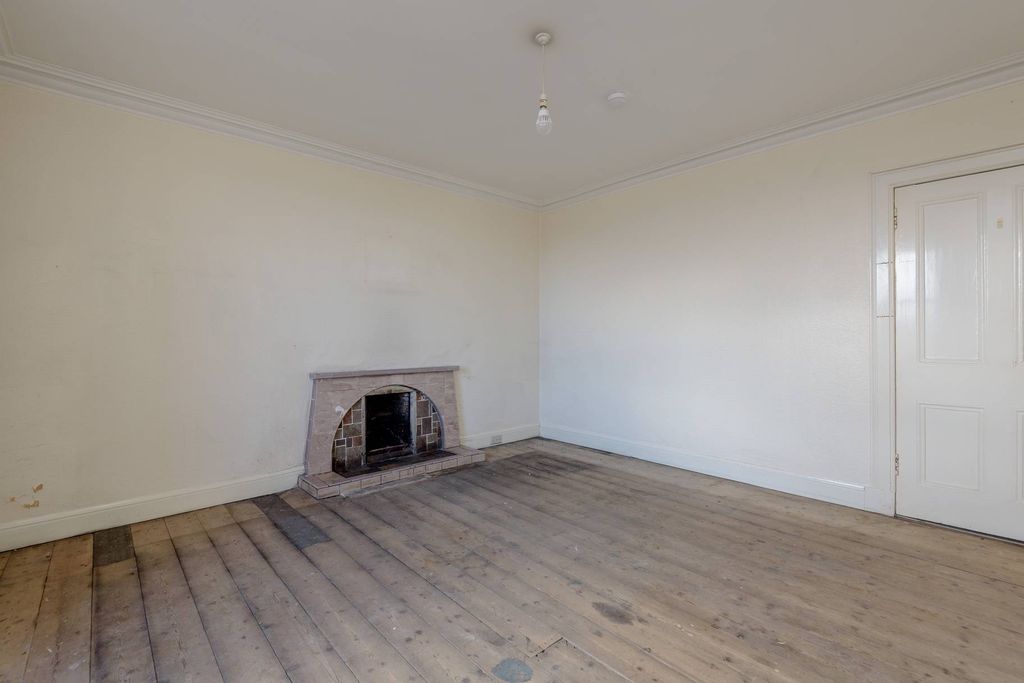 Additional image 3 of 3 bed flat for saleBeach House, 8 Melbourne Road, North Berwick EH39