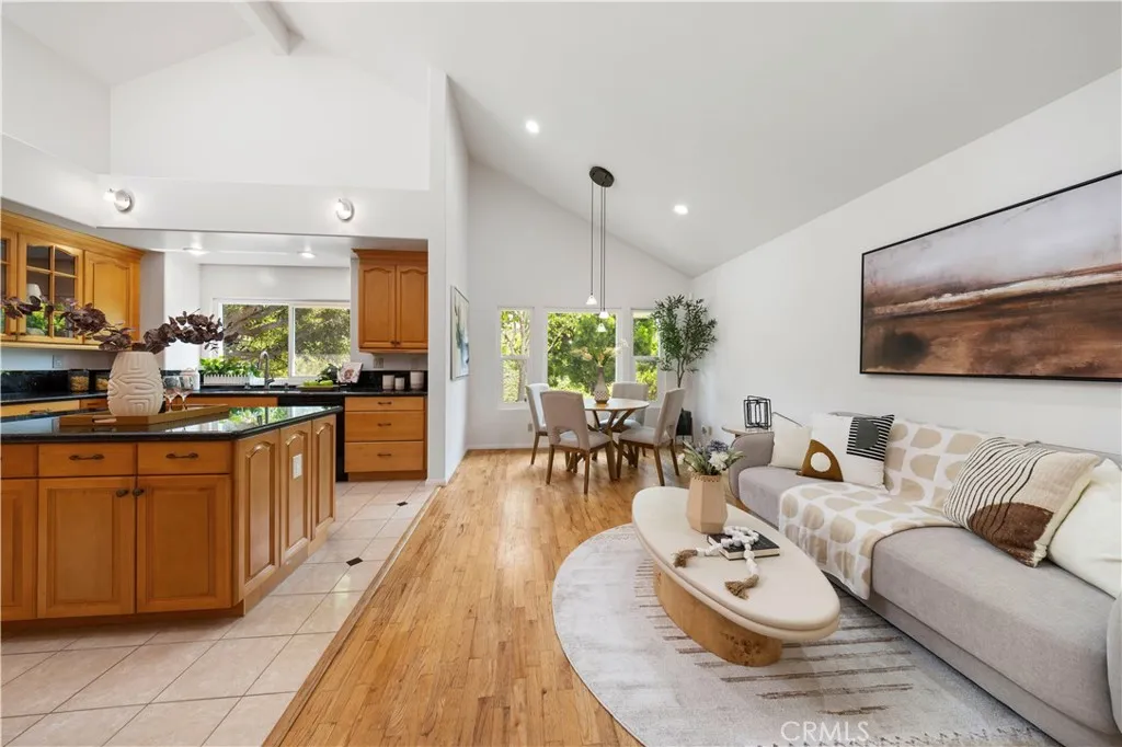Additional image 77 of 2 Saros Unit 70, Irvine, CA 92603