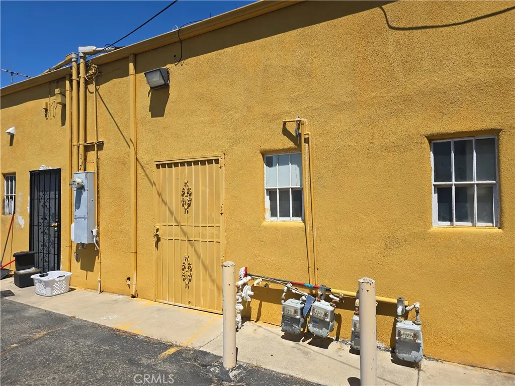 Additional image 10 of 2168 W Broadway, Anaheim, CA 92804