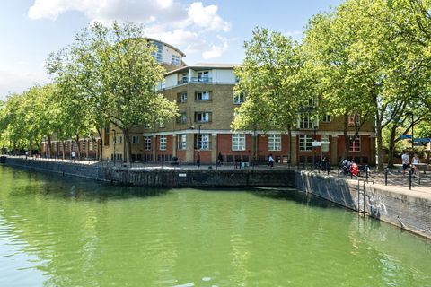 Worgan Street, Surrey Quays, London SE16