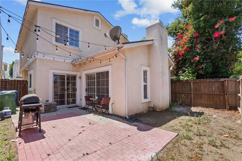 20230 Keswick St Unit 3, Winnetka, CA 91306