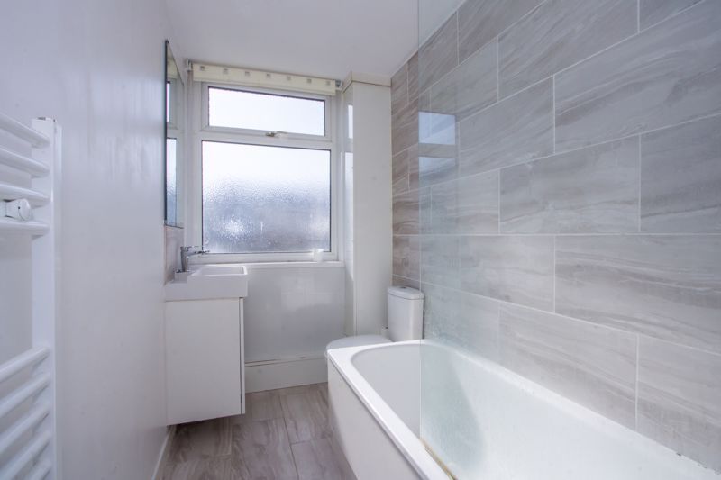 Additional image 6 of 2 bed flat to rentBridge Street, Penarth CF64