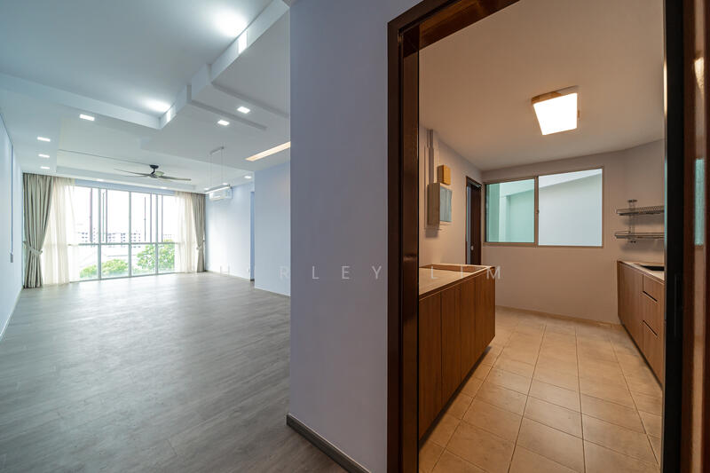 27 Tampines Street 34 photo 2