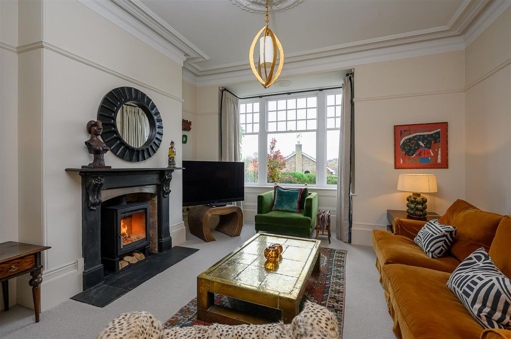 Additional image 2 of 4 bed town house for saleAlbemarle Road, York YO23