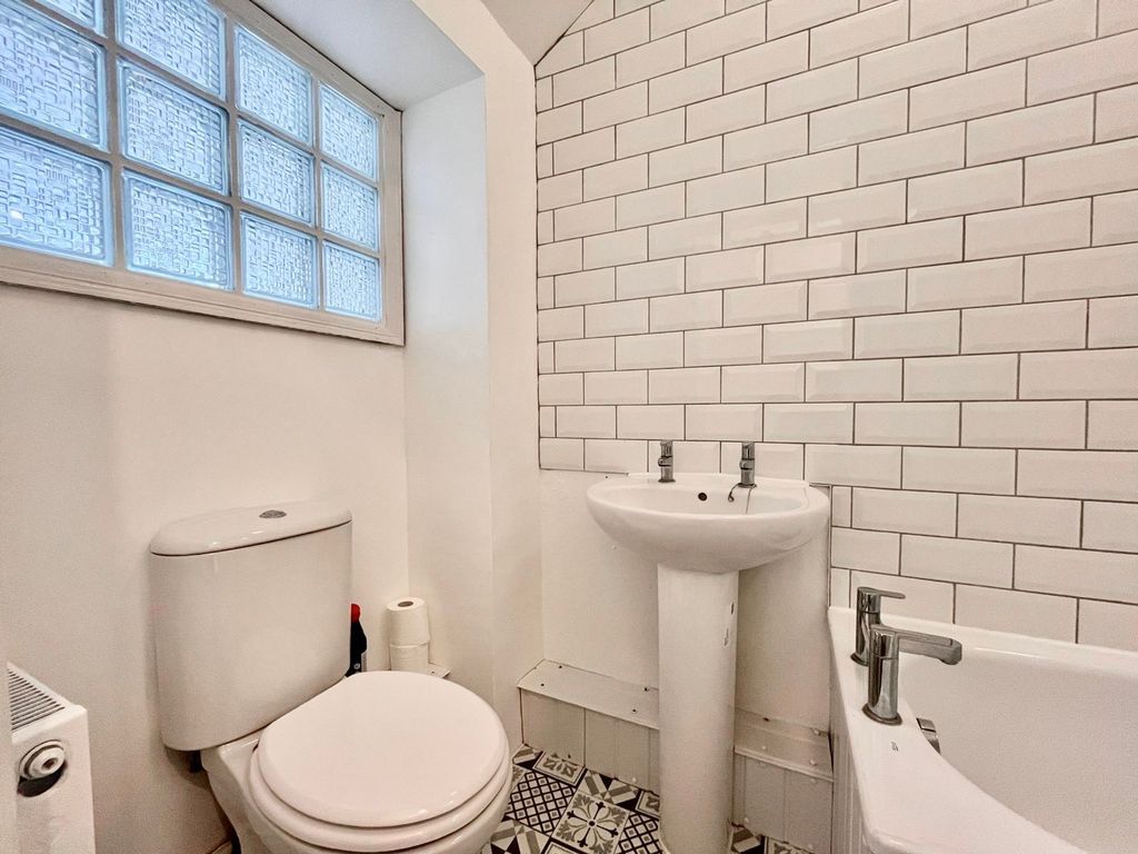 Additional image 25 of 3 bed terraced house to rentColne Street, Newport NP19