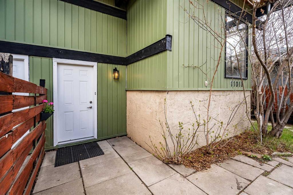 11018 5 Street SW, Calgary, AB, T2W 1Y6