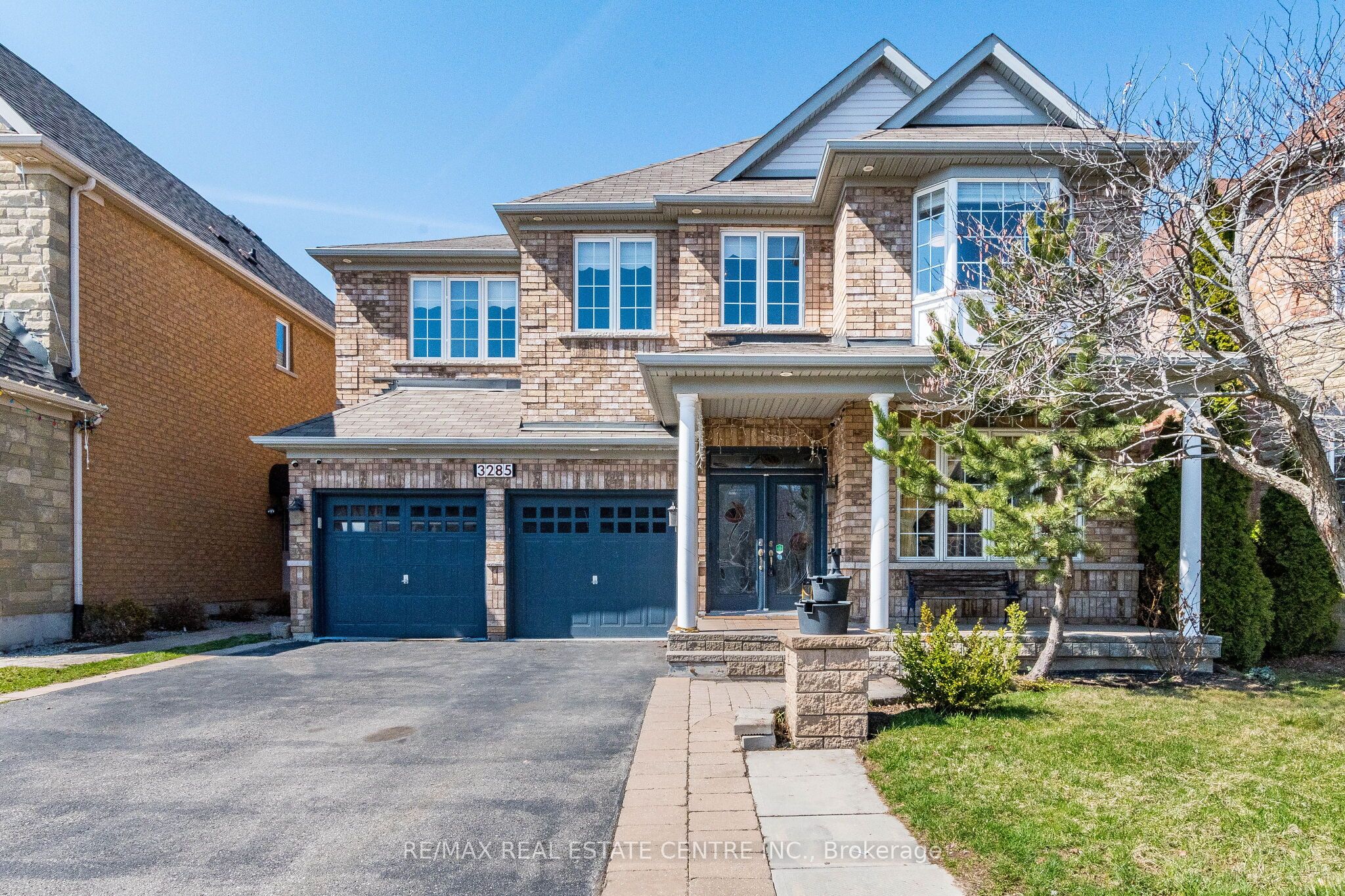 3285 Topeka Drive, Mississauga, ON, L5M 7V1