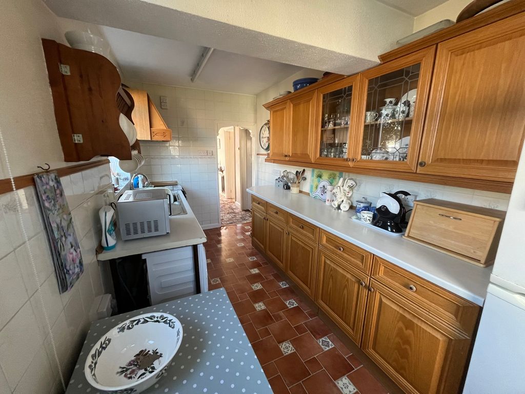 Additional image 7 of 3 bed semi-detached house for saleWindsor Crescent, Frome, Somerset BA11