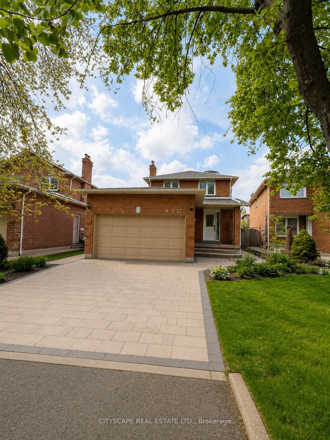 Additional image 2 of 4233 Radisson Crescent, Mississauga, ON, L5M 4M1