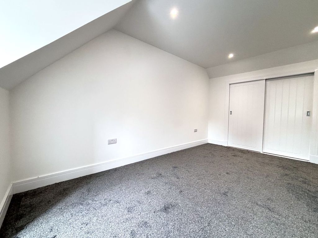 Additional image 14 of 3 bed detached house to rentDual Cottage, Main Street, Auchtertool, Kirkcaldy KY2