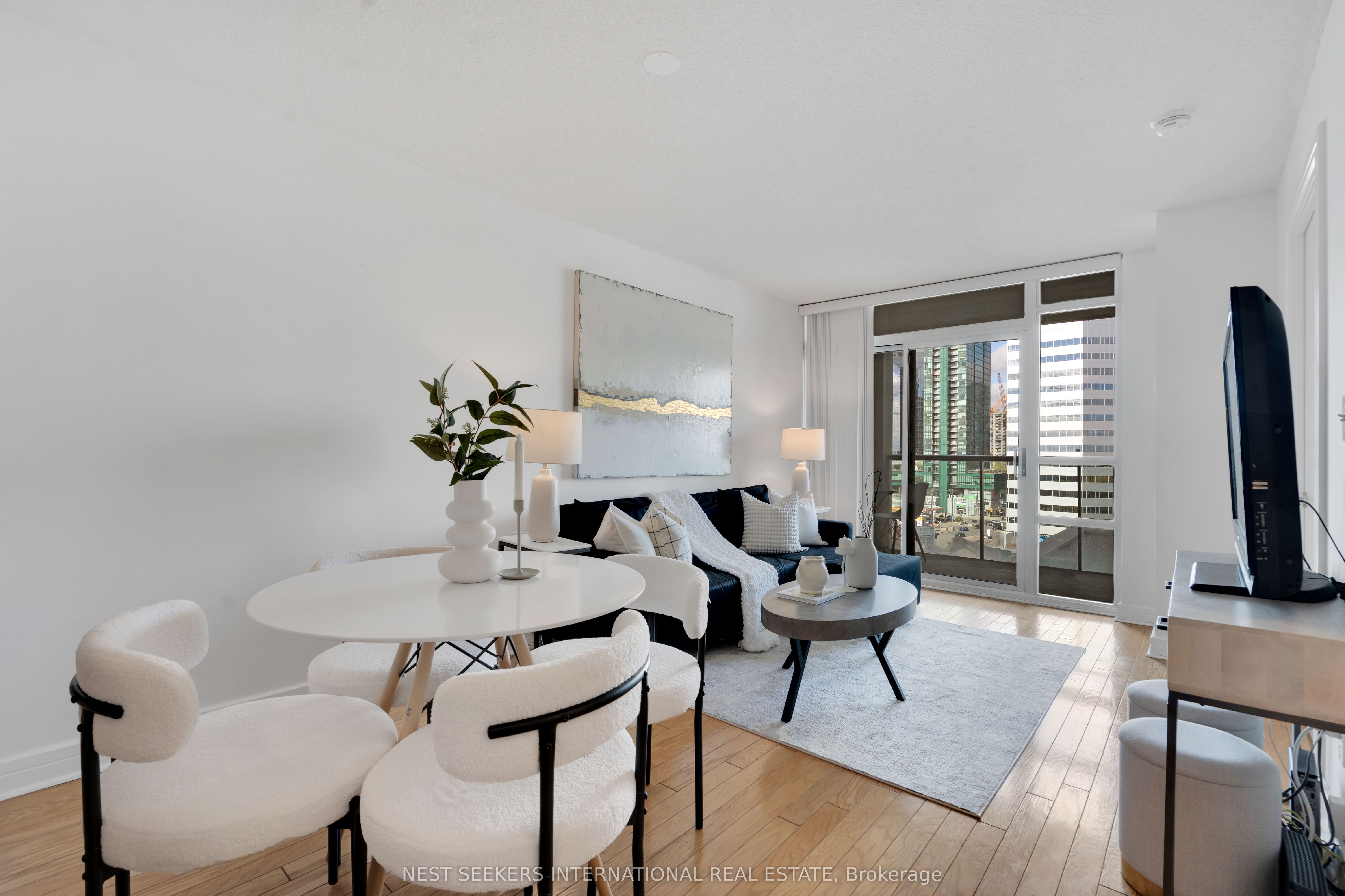 Additional image 2 of 1011-16 Harrison Garden Boulevard, Toronto, ON, M2N 7J6