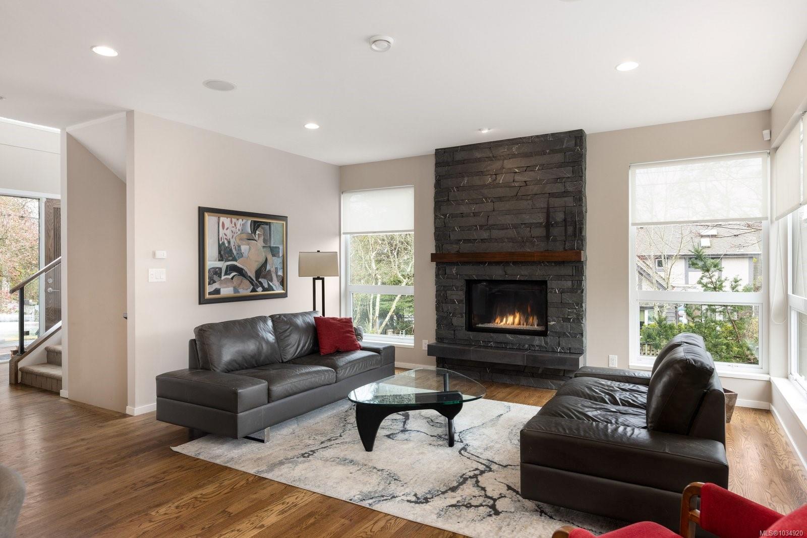 Additional image 6 of 409 Chadwick Place, Victoria, BC, V8S 1H4