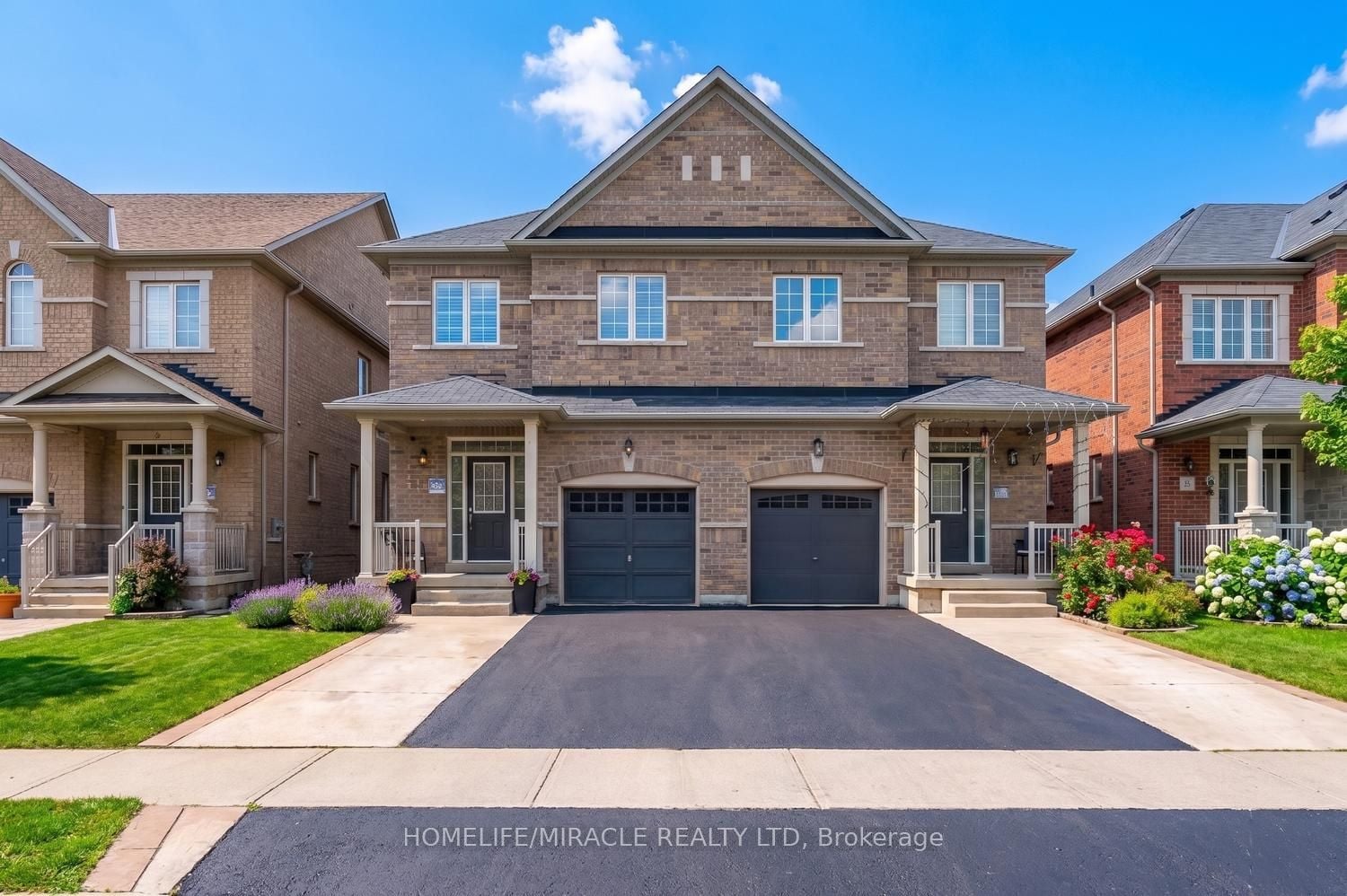 22 Altura Way, Brampton, ON, L6P 4A1 photo 4