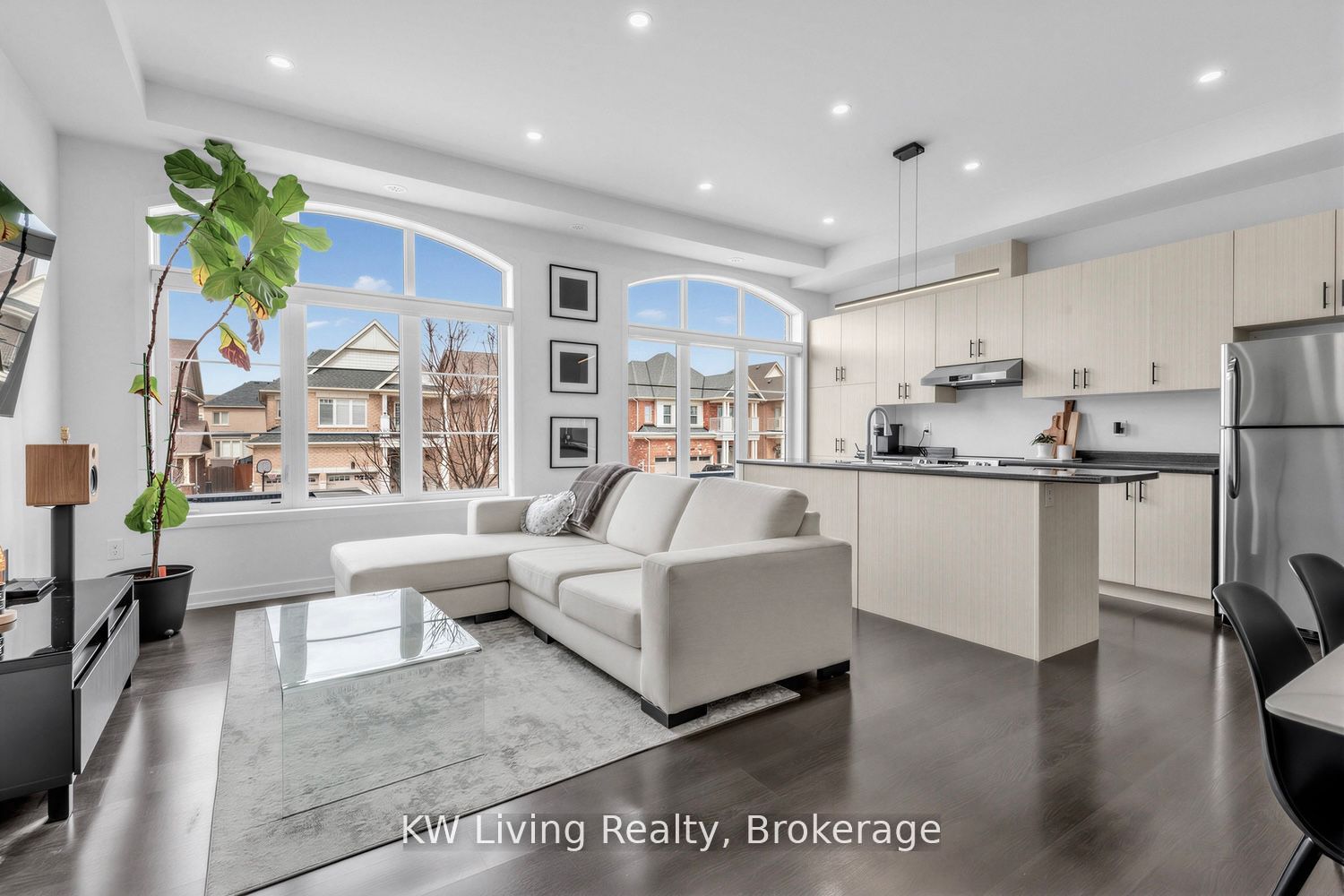 334 John Davis Gate, Whitchurch-stouffville, ON, L4A 1X1