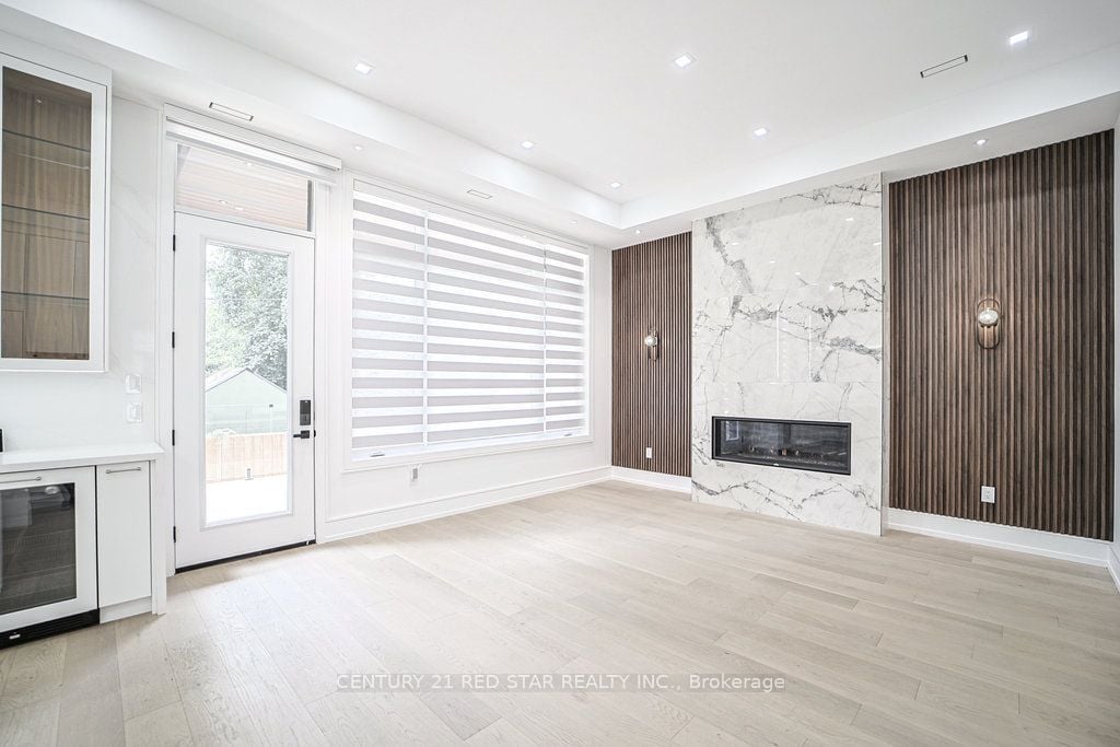 Additional image 6 of 1 Frankwood Road, Toronto, ON, M8Z 1Y8