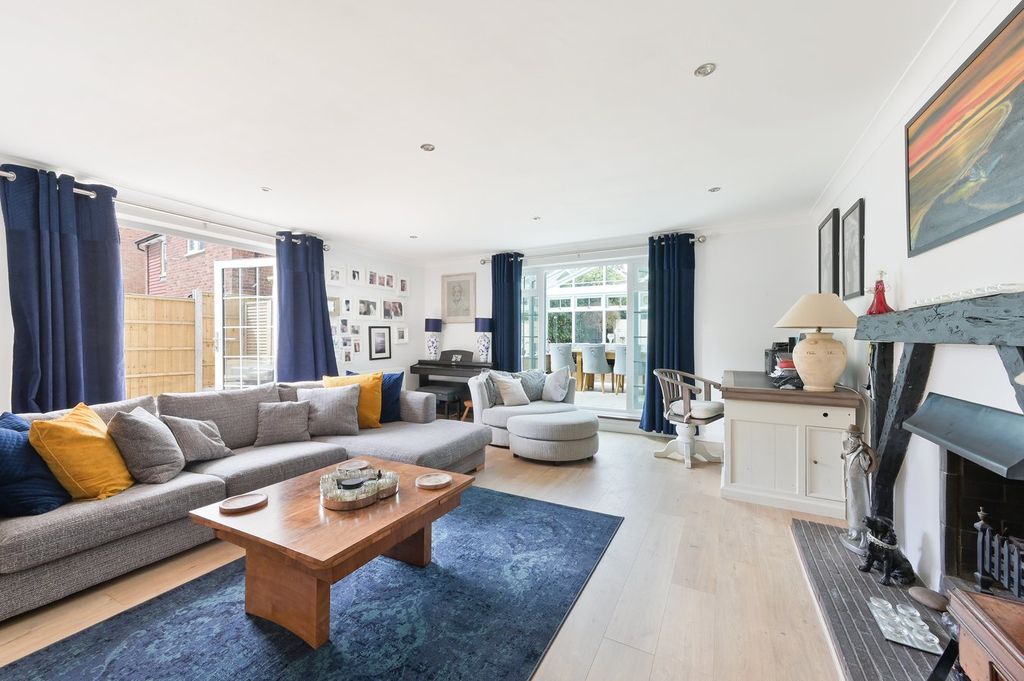 Additional image 5 of 3 bed detached house for saleBrooklands Road, Weybridge KT13