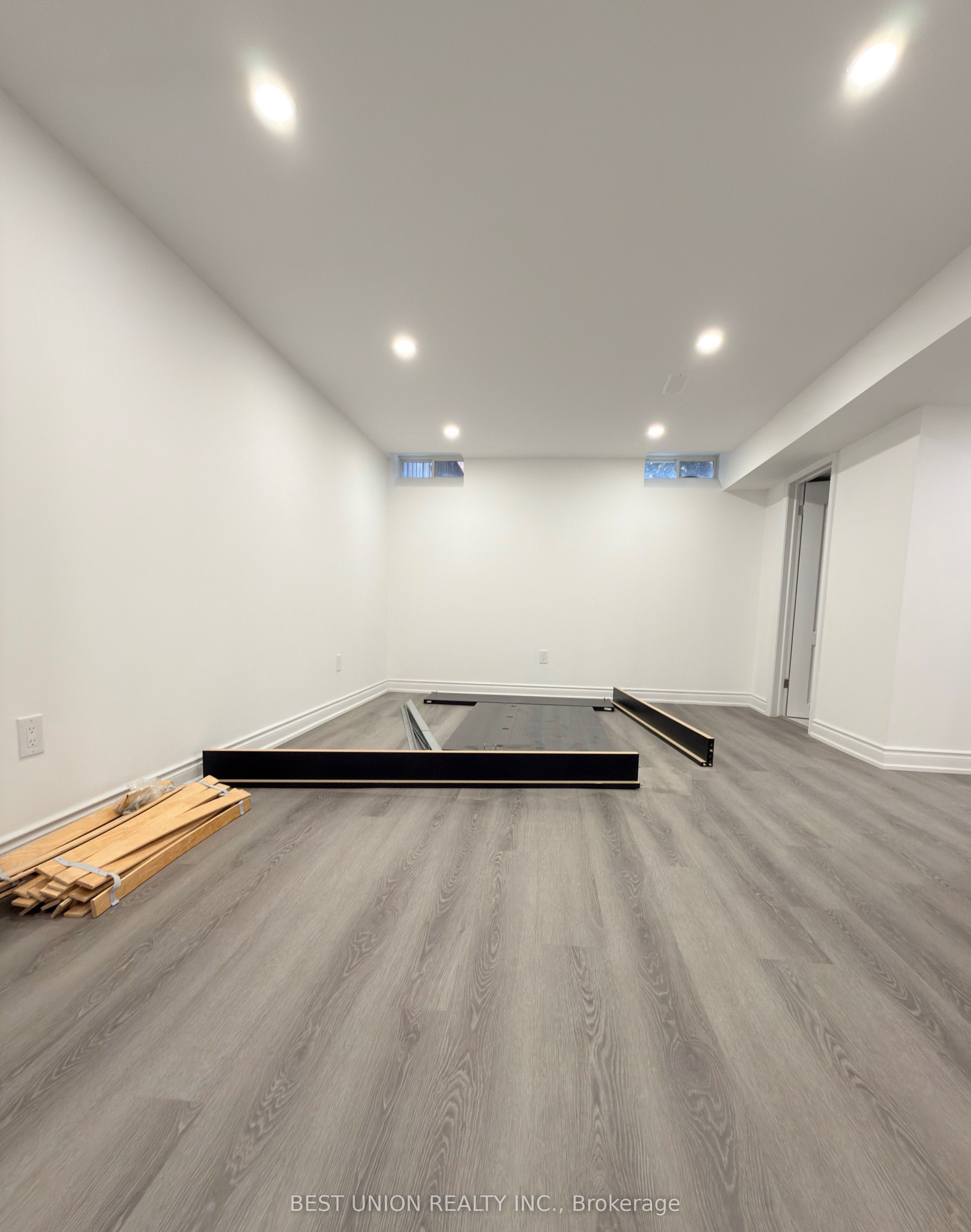 Additional image 4 of Basement-4894 Yorkshire Avenue, Mississauga, ON, L4Z 4H5