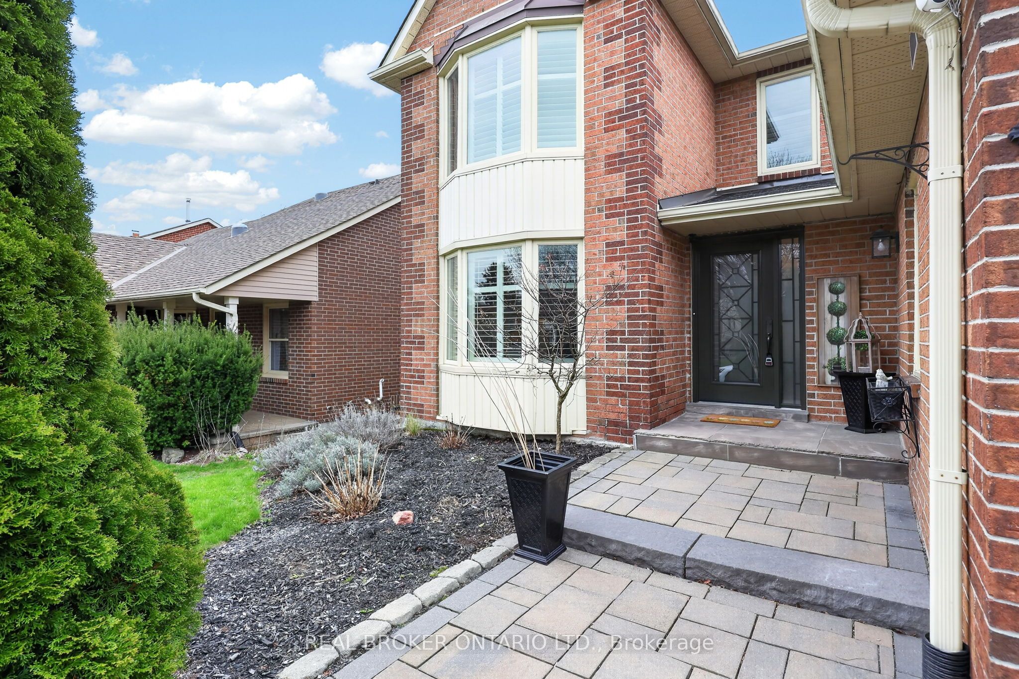 Additional image 3 of 267 John Bowser Crescent, Newmarket, ON, L3Y 7N7
