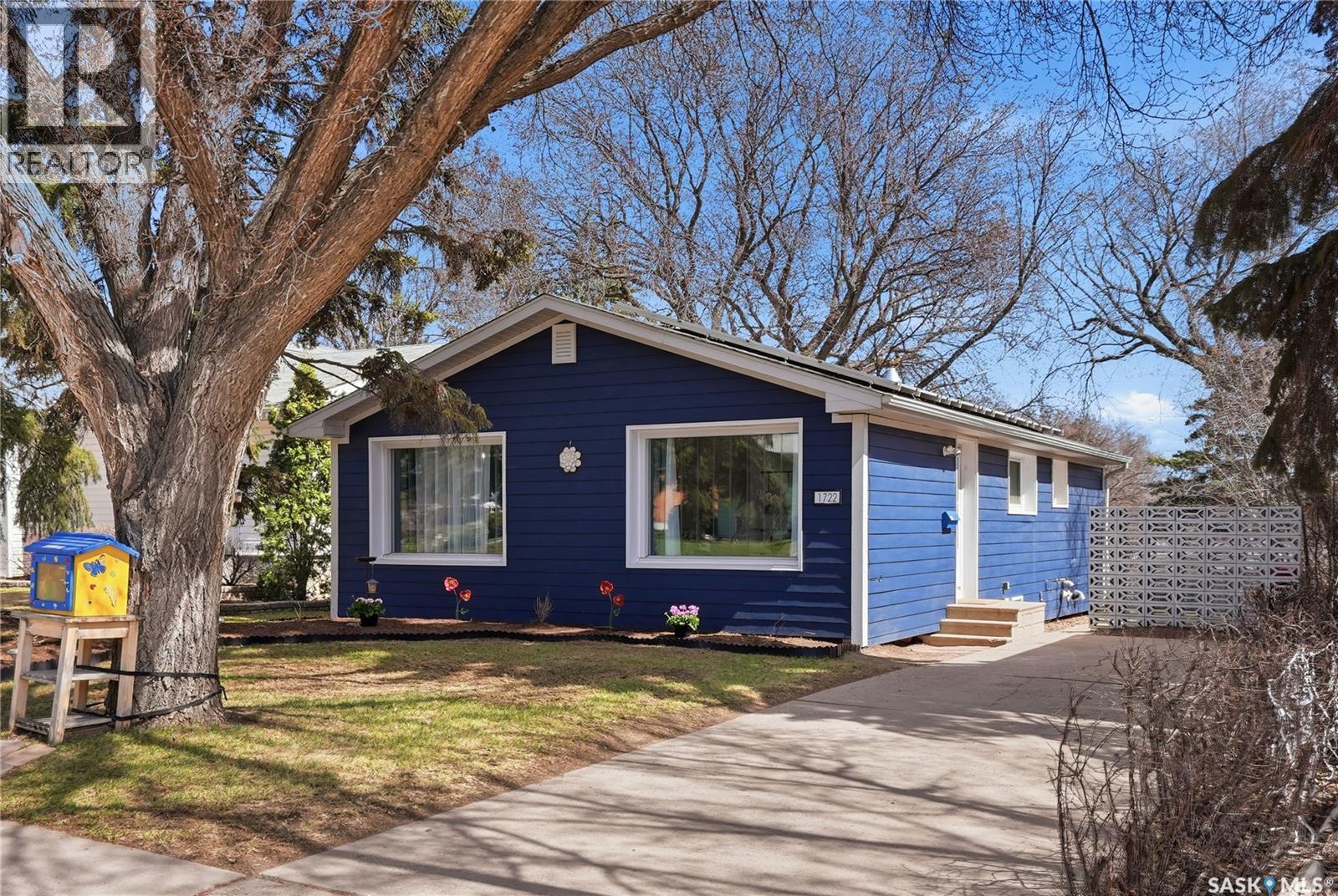 1722 Alexandra Avenue, Saskatoon, SK, S7K3C5