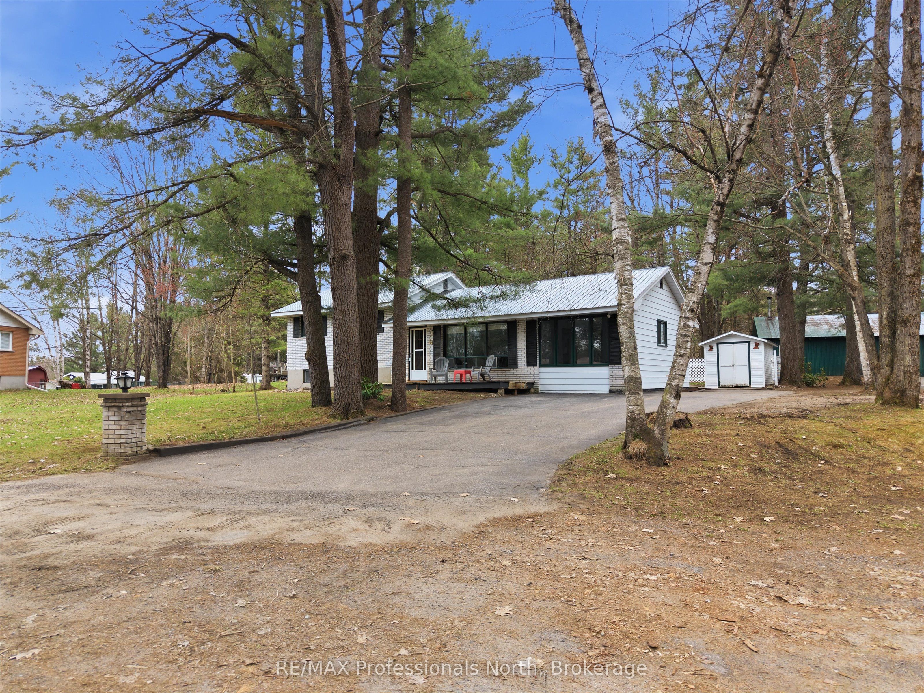 11 Beacon Lane, Bracebridge, ON, P1L 1L6