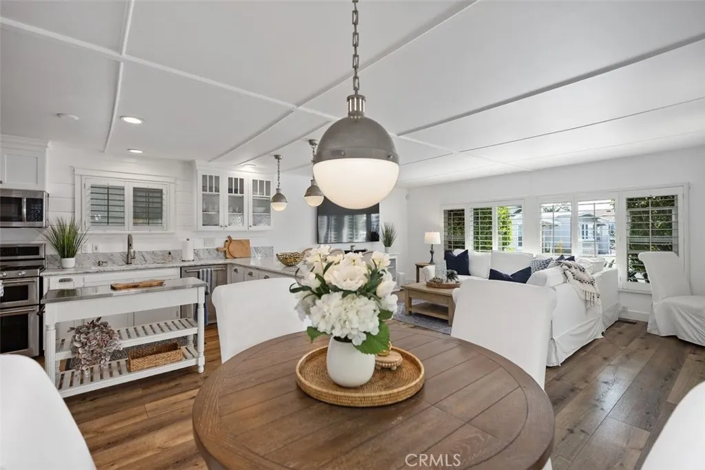 Additional image 3 of 264 Mayflower Dr, Newport Beach, CA 92660
