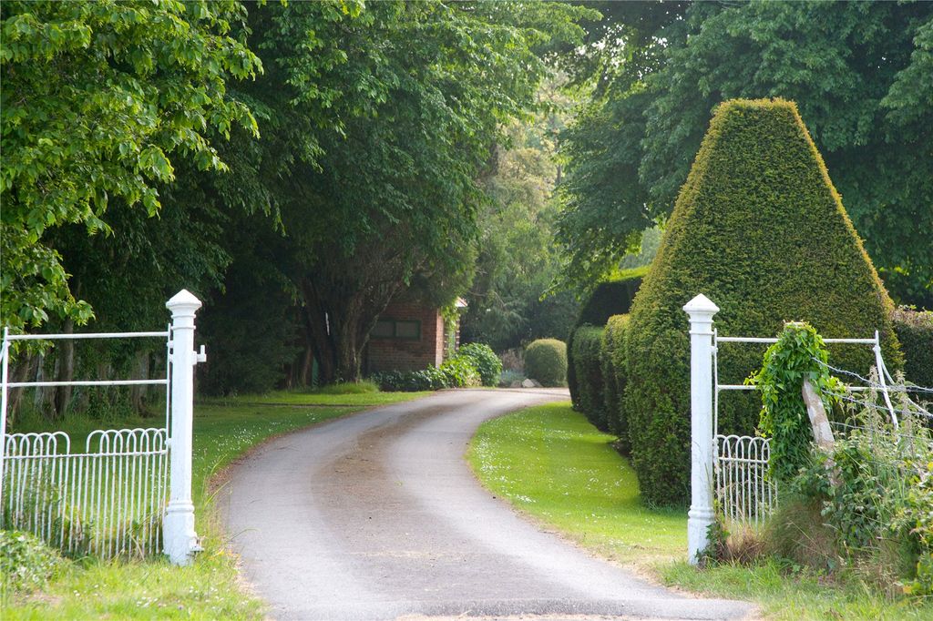 Additional image 34 of 10 bed detached house for saleRidgeway Lane, Lymington, Hampshire SO41