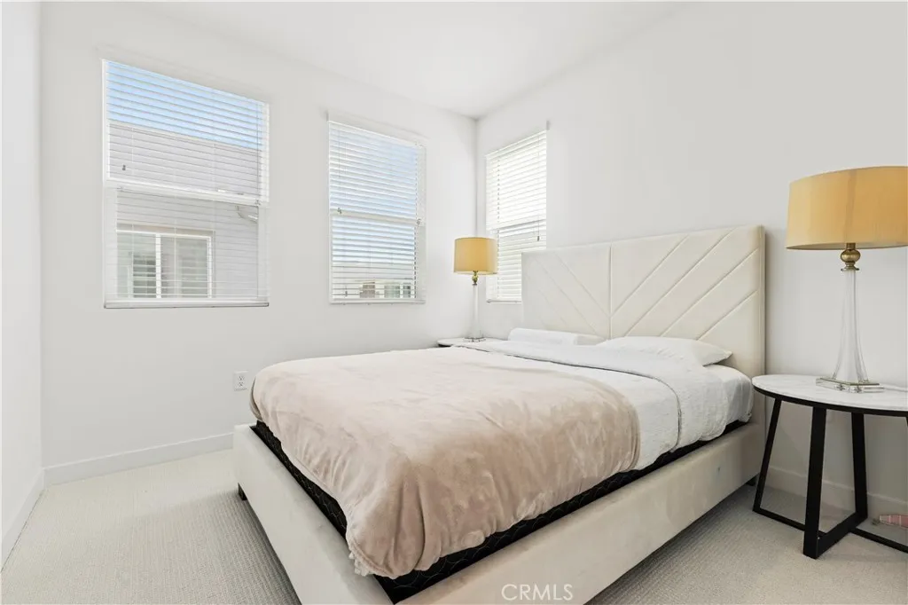Additional image 21 of 609 S Lyon Street, Santa Ana, CA 92705
