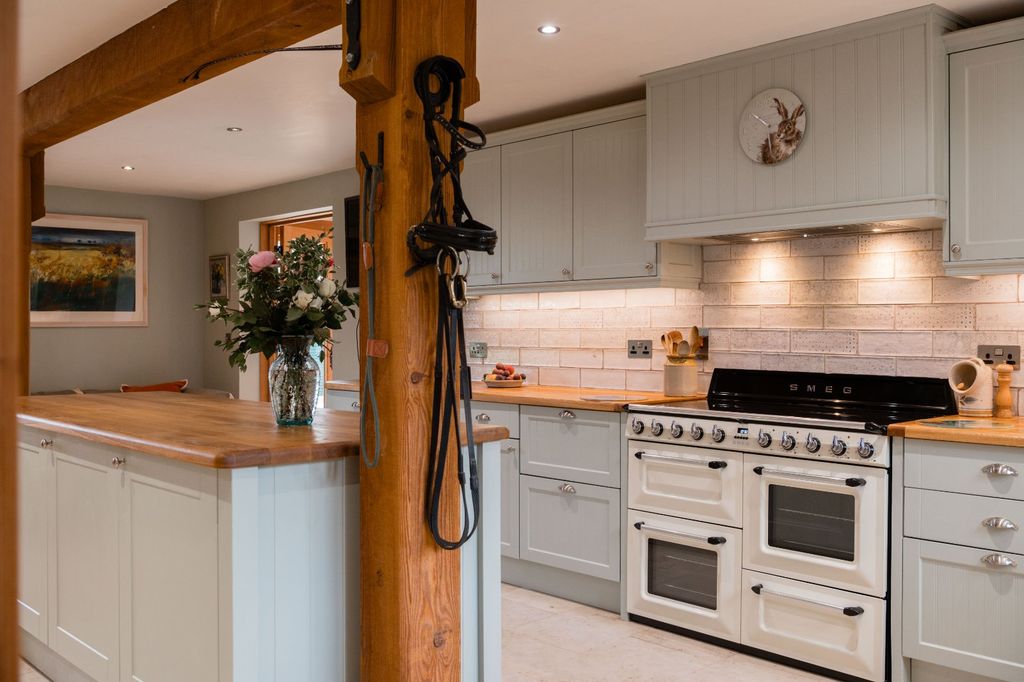 Additional image 8 of 4 bed equestrian for saleCollege Farm Road, Belton In Rutland, Oakham, Rutland LE15