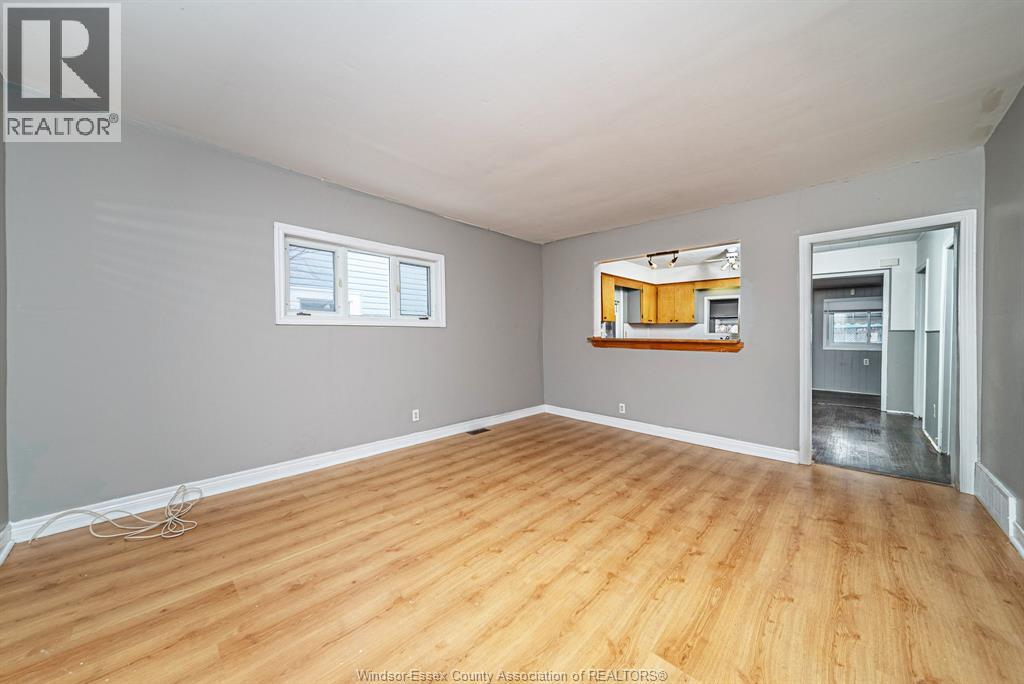Additional image 3 of FULL-963 Josephine , Windsor, ON, N9B2L4