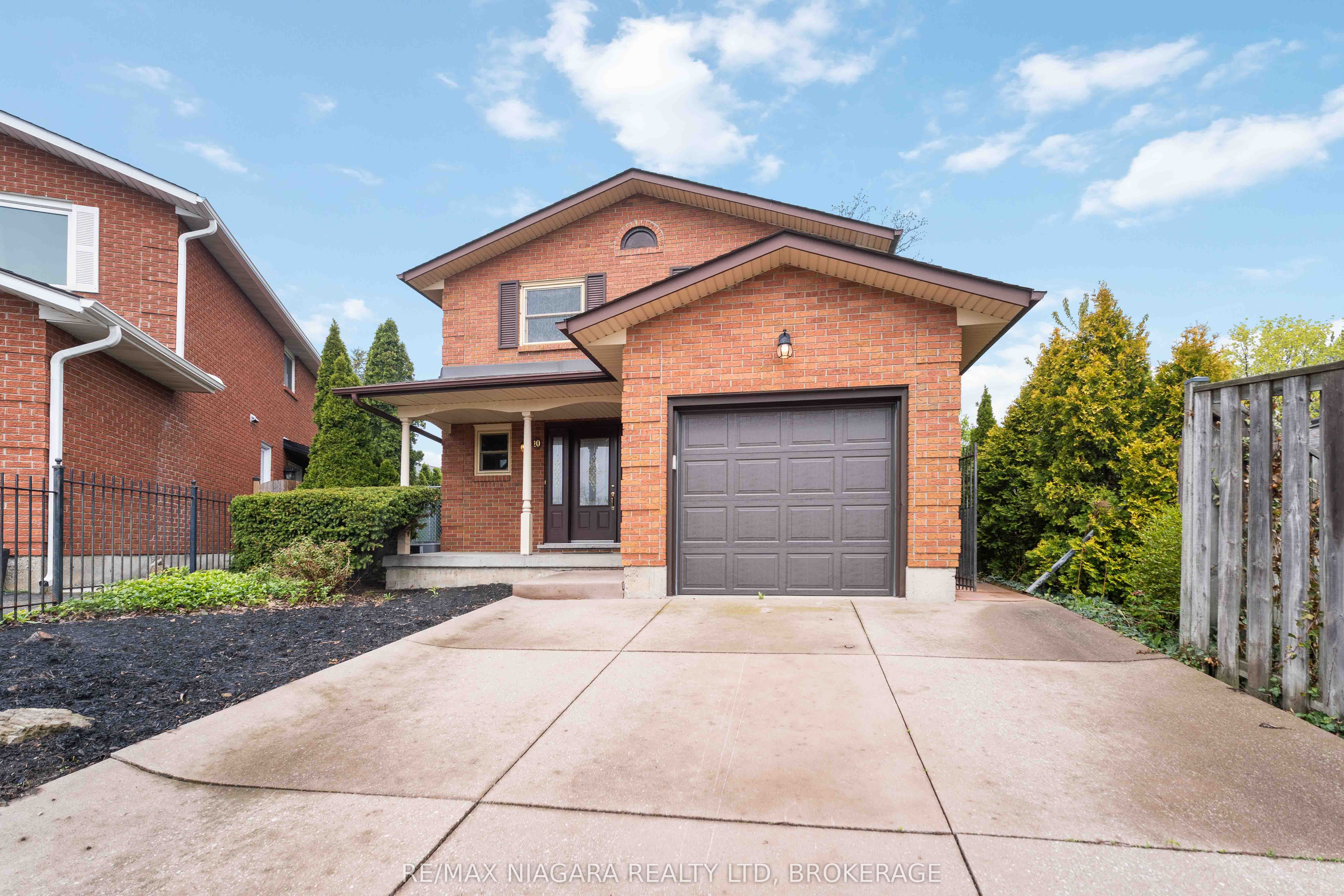 Additional image 2 of 10 Donegel Place, Hamilton, ON, L9A 4Z6